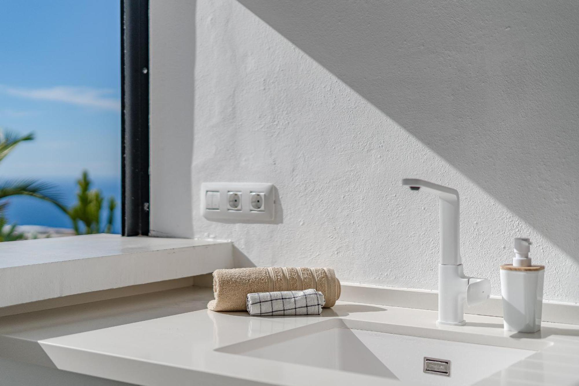 Sea La Vie Apartment - Adults Only Santiago Del Teide Luaran gambar